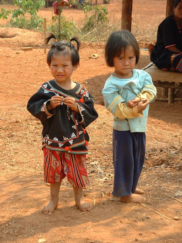 Les enfants sont habitués à voir des touristes ici