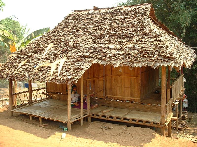 Une maison typique de la tribu Karen