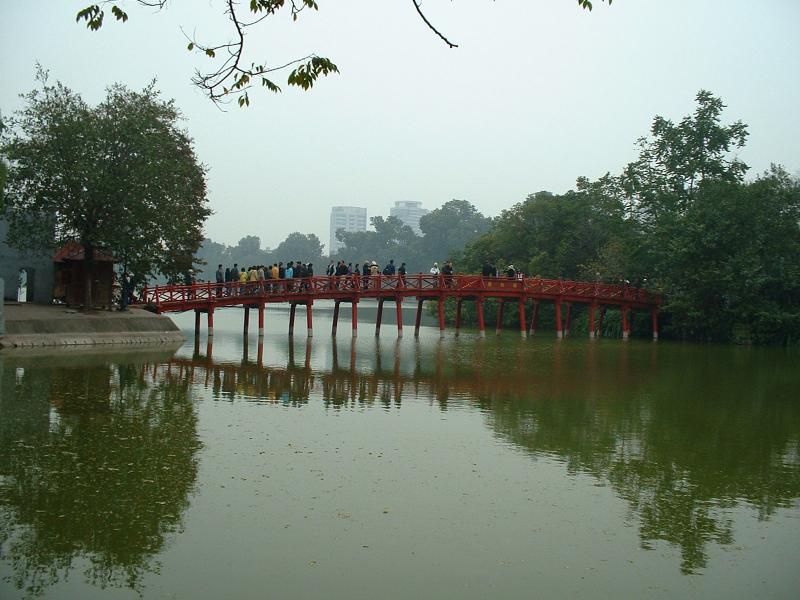 Le pont du Soleil Levant