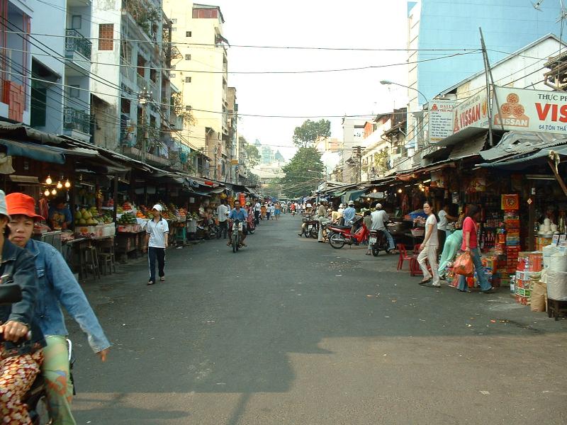 Une petite rue marchande