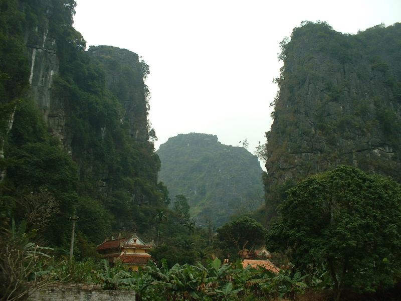 Le temple Din Tien Hoang, construit sur les ruines de l'ancien palais royal Hoa Lu