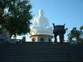 Ce Bouddha mesure plus de 20 mètres