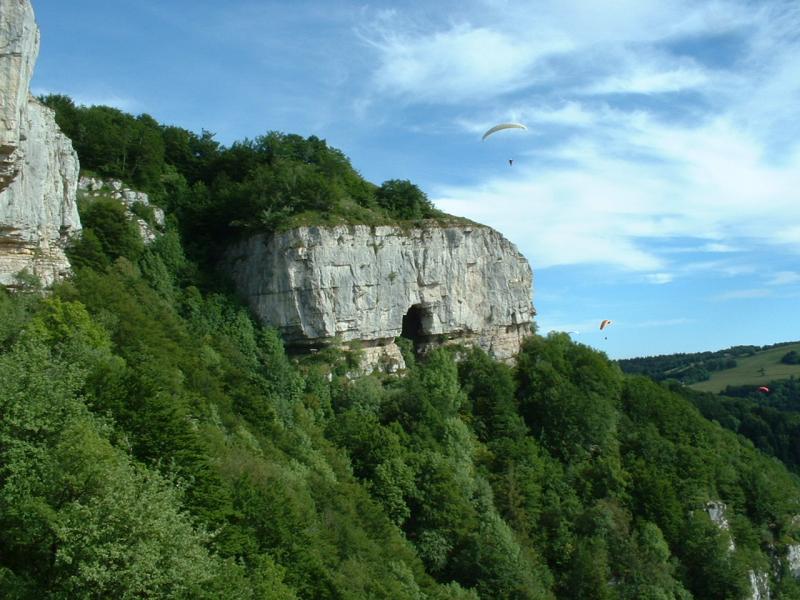 Le trou de la Tine, vu de loin