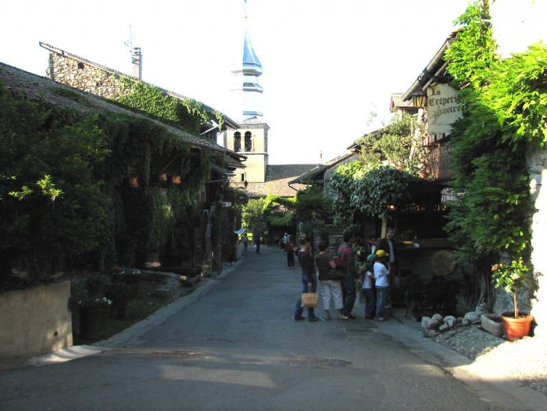 Une des petites ruelles d'Yvoire