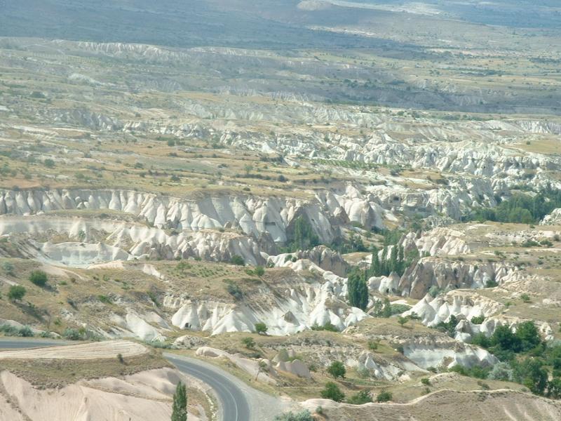 Du haut du Kale, des cheminées de fée à perte de vue